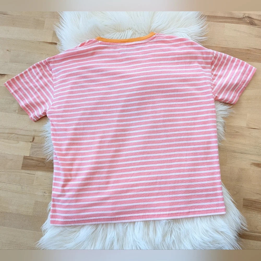 {Vineyard Vines} Girls Boxy Whale Patch T-Shirt - Picture 2 of 3